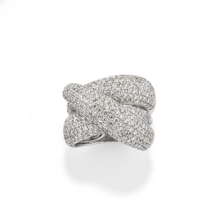 Anello con diamanti  in oro bianco 18k