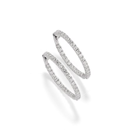 Orecchini con diamanti  in oro bianco 18k