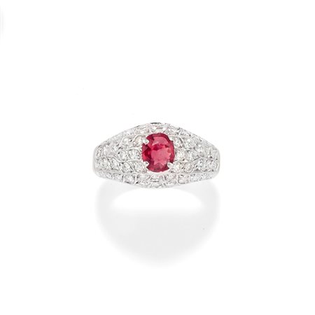 Anello con rubino in oro bicolore 18K