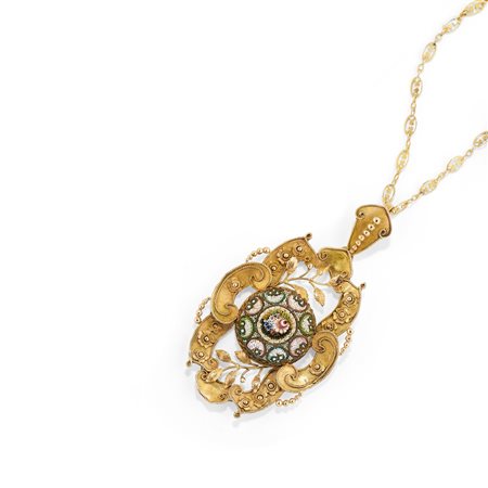 Collana con pendente in micromosaico in oro giallo 12k e 18k