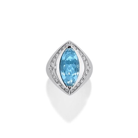 Anello con acquamarina in oro bianco 18k