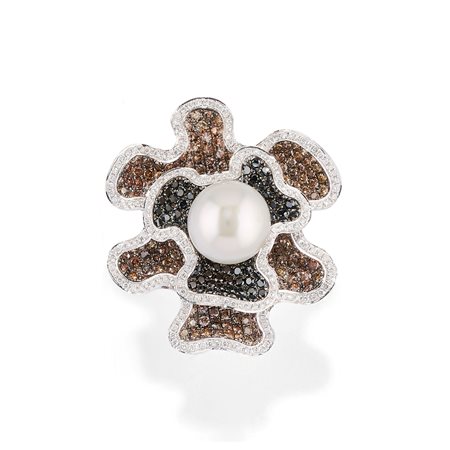 Anello con perla in oro bianco 18k