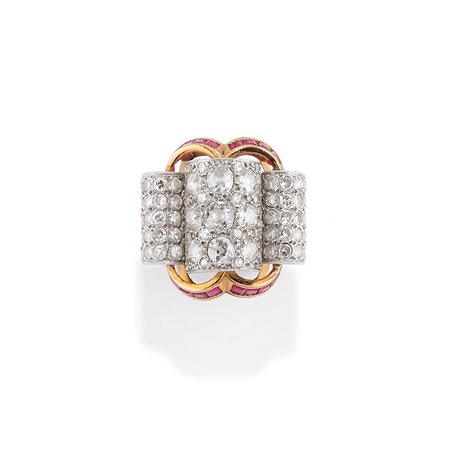 Anello con diamanti in oro bicolore 18k