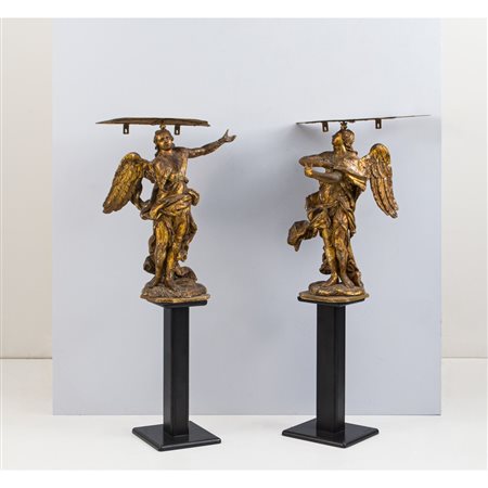 MANIFATTURA SICILIANA DEL XVIII SECOLO, Coppia di sculture