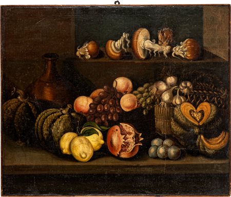 Scuola italiana del secolo XVII - Natura morta con limoni, melograno, zucca, aglio, pesche, uva, funghi e un bacile di rame