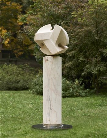 Gio' Pomodoro "Sole, Elogio del 3" 1973
marmo rosa del Portogallo
cm 145x37x48
P