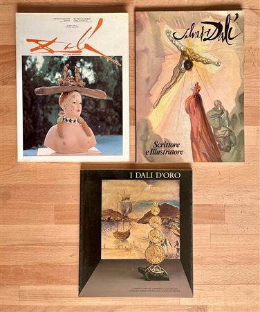 SALVADOR DALÌ - Lotto unico di 3 cataloghi