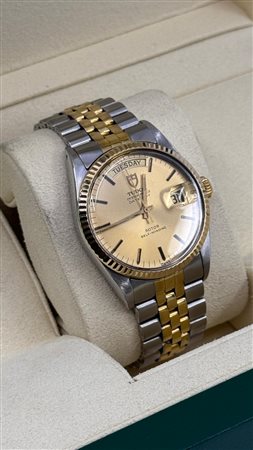 Tudor Prince Date Day 94613