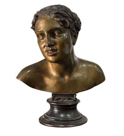Bronzo raffigurante Busto di donna firmato Gemito. Dimensioni: 18x15x11 cm....