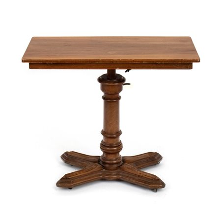 EMILE CHOUANARD (attribuito a) (1861 - 1930) 
Tavolo francese da disegno per architetto francese XIX secolo
 Altezza x larghezza x profondità: 78 x 89 x 52 cm.