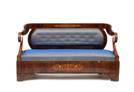  
Divano italiano intarsiato Smith, Carlo X Napoli, XIX secolo
 Altezza x larghezza x profondità: 90 x 165 x 55 cm. Altezza seduta: 50 cm.