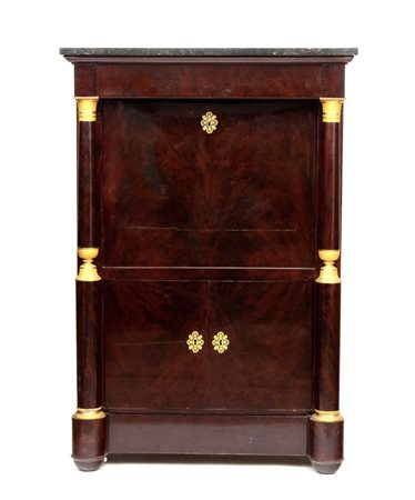  
Secretaire Impero francese XIX secolo
 Altezza x larghezza x profondità: 143 x 98 x 49 cm.