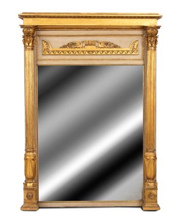  
Specchiera italiana Impero laccata e dorata Genova, XIX secolo
 Altezza x larghezza x profondità: 200 x 140 x 2 cm.