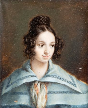 Artista inglese, XIX secolo  
Ritratto di dama con ampia camicia azzurra 
Olio su cartoncino Altezza x larghezza: 8,5 x 7 cm.