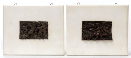  
Coppia di bassorilievi in bronzo, Italia settentrionale XVIII secolo
 Altezza x larghezza bronzi: 12 x 8 cm. Altezza x larghezza x profondità: 20 x 24 x 2 cm.