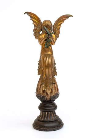  
Scultura inglese in bronzo seconda metà del XIX secolo
 Altezza x larghezza x profondità: 30 x 13 x 8 cm.