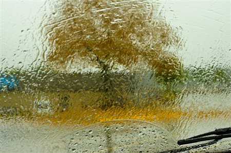 Dennis Church (USA, 1949 - ) Rain on Car Windshield 2009 21 x 29,7 cm (20 x...