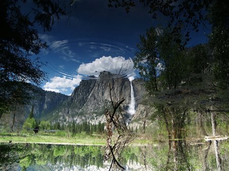 Jonathan Dy (Canada, 1980 - ) El Capitan 2012 21 x 29,7 cm Image size: 18,6 x...