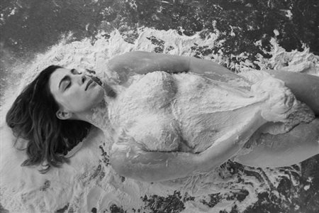 Maria Semmer (Germania, 1979 - ) Untitled 2009 21 x 29,7 cm (18,6 x 28 cm...