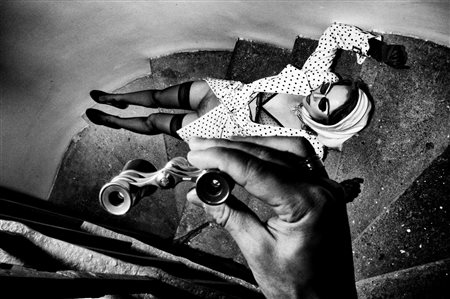 Marco Tenaglia (Italia, 1971 - ) Voyerism 2014 70 x 100 cm (64 x 96 cm...