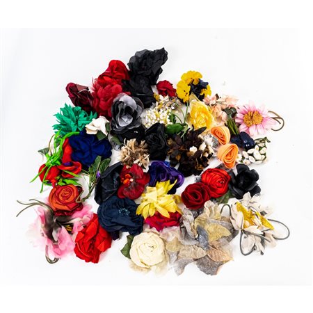 PRODUZIONE ITALIANA 1990/2000 ca., Collezione di 42 spille