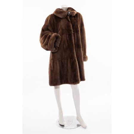 PRODUZIONE ITALIANA 1990 ca., Cappotto in pelliccia