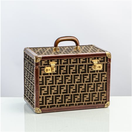 FENDI, Beauty case rigido