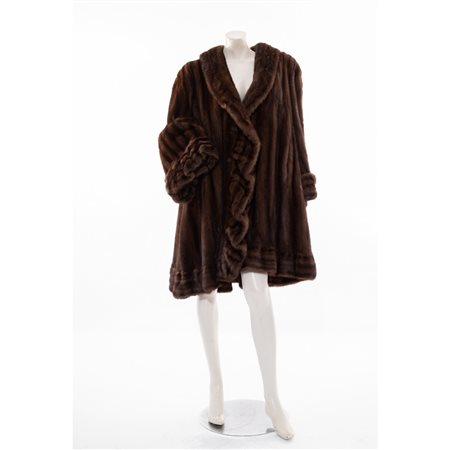 PRODUZIONE ITALIANA 1990 ca., Cappotto in pelliccia