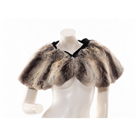 PRODUZIONE ITALIANA 1980 ca., Collo in pelliccia