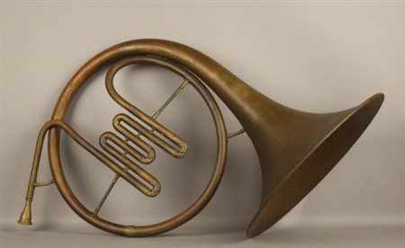 Tromba AMBORG (Como). Inizi XX secolo. Mis. Alt. cm. 41 ca.