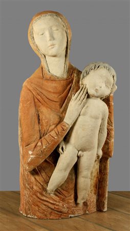 Scultura eseguita con materiale ad impasto raff. ''MADONNA CON BAMBINO''....