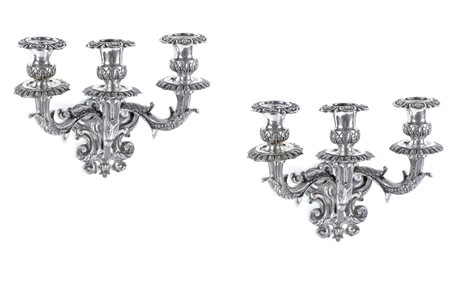 COPPIA DI APPLIQUES IN ARGENTO A TRE LUCI Napoli, XIX Sec. orafo argentiere...