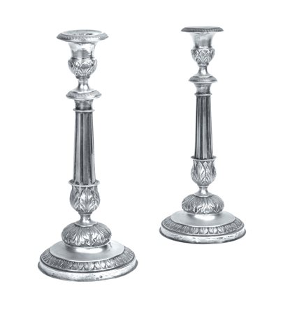 COPPIA DI CANDELIERI IN ARGENTO Roma, bollo Stato Pontificio 1815-1870 orafo...