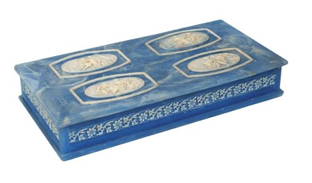 SCATOLA PORTAGIOIE IN OXLITE XX Sec. di forma rettangolare con coperchio...