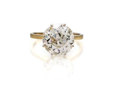 Anello in oro e brillante solitario Oro bianco 750/000. Diamante solitario...