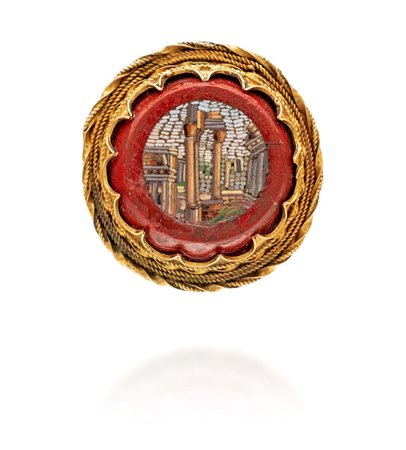 Ciondolo in oro con micromosaico Oro giallo 750/000. Diametro mm 20