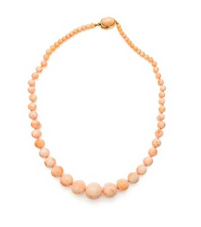 Collana in corallo rosa e oro Oro giallo 750/000. Corallo da mm. 6 a mm. 19....