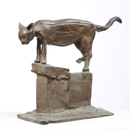 Augusto Perez (Messina, 1929 - Napoli, 2000) Gatto Scultura in bronzo, es....