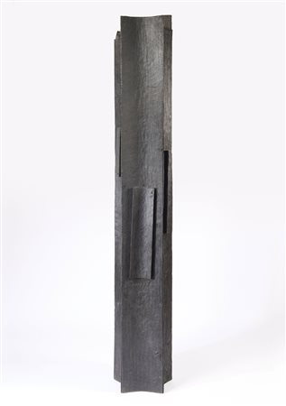 Nunzio (L'Aquila, 1954) Senza titolo, 1989 Combustione su legno, cm 243x45x45...