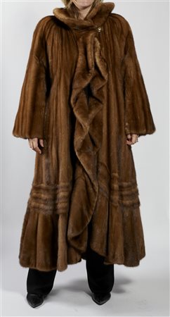 TIVIOLI CARLO - Pelliccia  visone femmina.