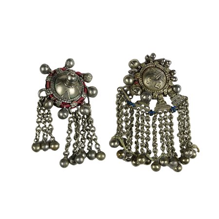 PETTORALE ED ORNAMENTI PER TESTA BANJARI