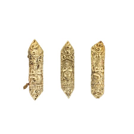 TRE ELEMENTI DA COSTUME DA SCIAMANO