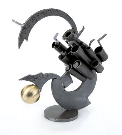 BALBO GIULIO Torino 30/01/1943Drago, 1972acciaio con sfera in bronzo cm....