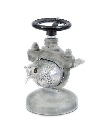 TRUBBIANI VALERIANO Macerata 02/12/1937Morsa, 1974scultura in zinco e...