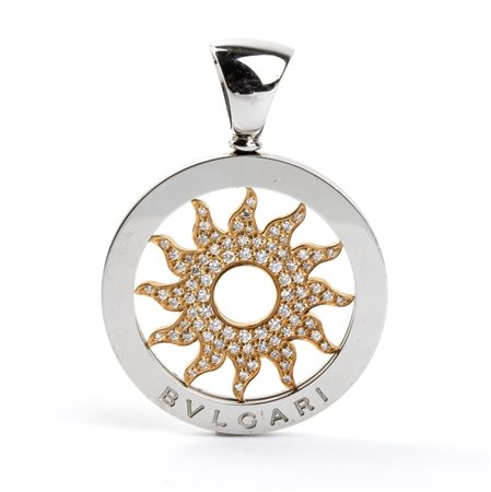 BULGARI  
Collezione Tondo: pendente in acciaio ed oro con diamanti     
 