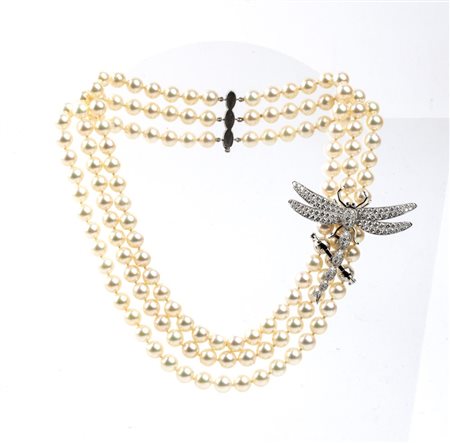 TIFFANY & CO.®  
Parure Dragonfly con orecchini e collana in platino, diamanti e perle 
 