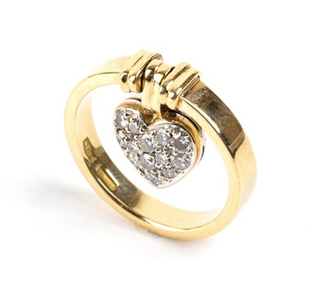 PASQUALI  
Anello in oro e diamanti 
 