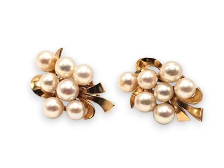  
Paio di orecchini a clip con perle Anni '50
 