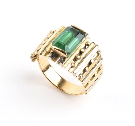  
Anello a fascia in oro con tormalina Anni '70
 