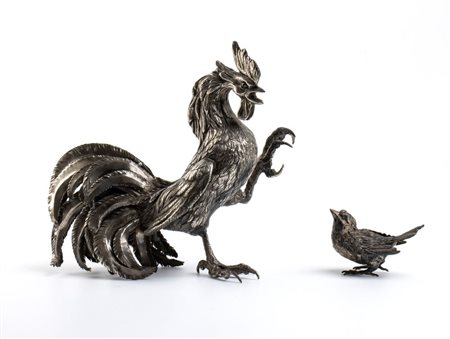  
Gallo e passero in argento  Italia, XX secolo 
 Peso complessivo: 930 gr.